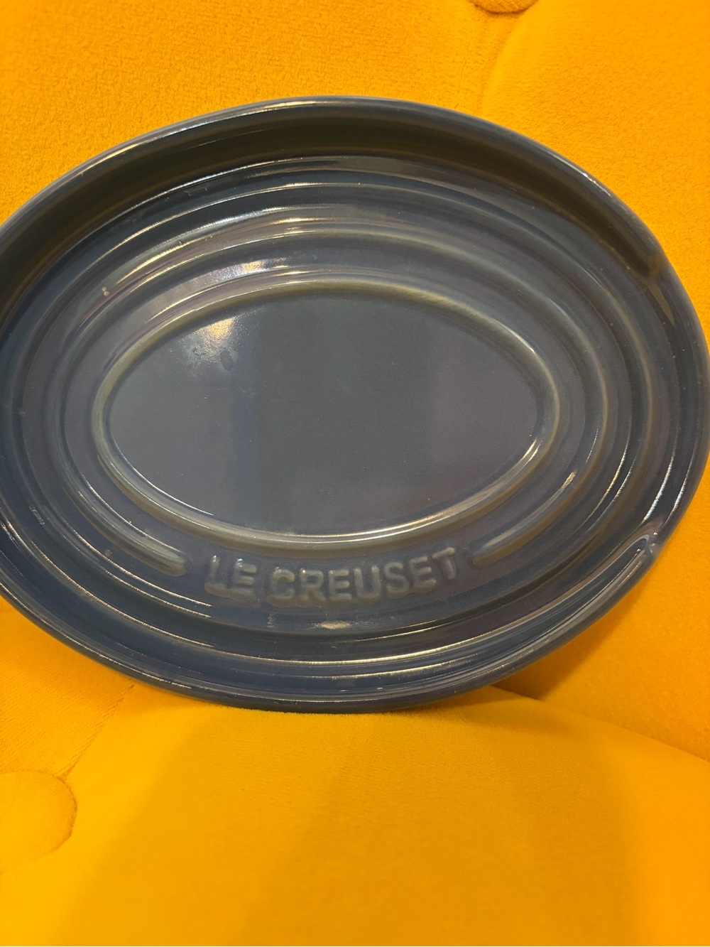 Le Creuset Blue Oval Stoneware Spoon rest - Picture 5 of 5